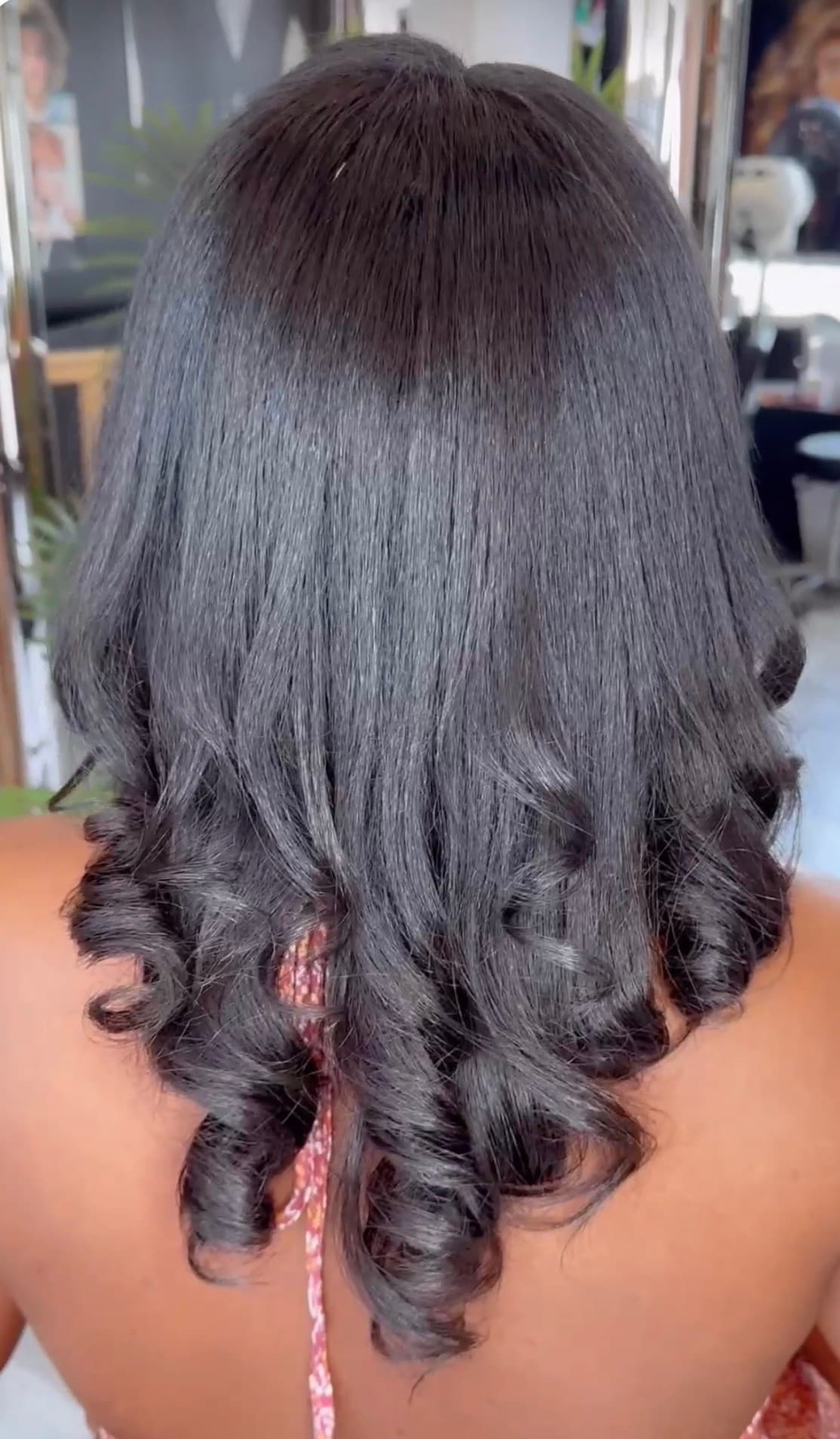 Brushing (cheveux Afro) — mi-longs